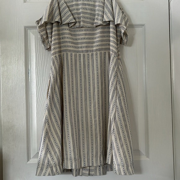 NWT J.O.A. Cold Shoulder Dress in Ivory & Blue | Revolve - Picture 9 of 12